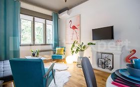 Flamingos Apartment ★ Free Parking ★ City Center ★